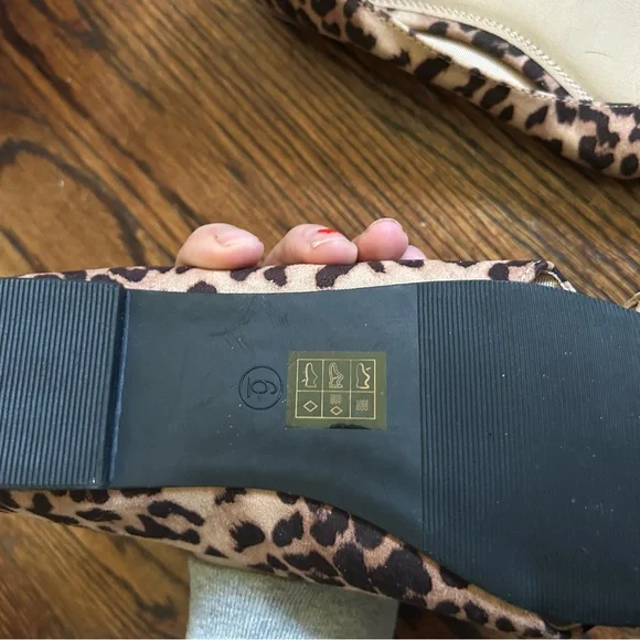 ASOS shoes leopard open toe flat shoes size 9-nwt - Picture 4 of 4